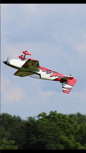Extreme Flight R/C Edge 540T at Speigel Field #extremeflight #rcplane
