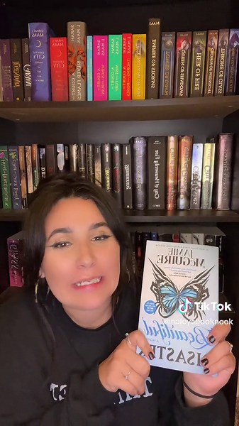 Beautiful Disaster review, I honestly love the series as a whole and have since I was 15! #booktok #bookish #bookworm #beautifuldisaster #jamiemcguire #maddoxbrothers #bookrecommendations #bookreview #thriftbooks #kindle #nook #barnesandnoble