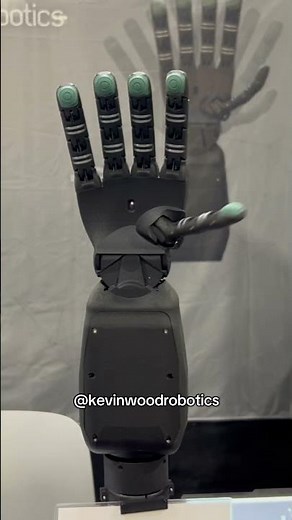ICRA 2025: Robotic Hand from Seed Robotics #icra2025 #robotics #humanoidrobot