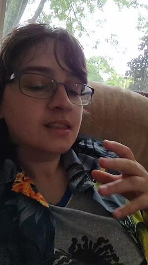 Tremors 2: Graboids with feet!