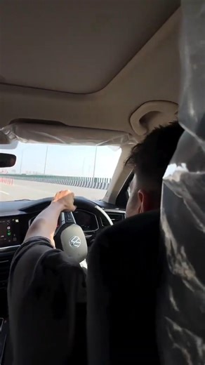 😎Volkswagen virtus#virtus#volkswagen#2025#shorts#car#viral#vw#virtus#trending #shorts #yt#youtube