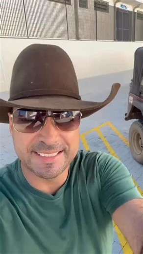 Kleber Oliveira on Instagram: "Hoje e domingo dia do Senhor e também dia do programa mais sertanejo do Brasil @terradapadroeiraoficial te espero ao vivo a partir das 9h na @tvaparecida"