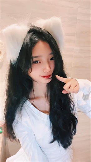 cute white 🐻‍❄️ kitty #cute #viral #shorts