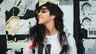 スペイン発！2021年最新音楽から人気のラテン音楽まで16曲
