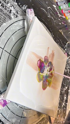 The Makings of a Floating Bloom 🌺🎨