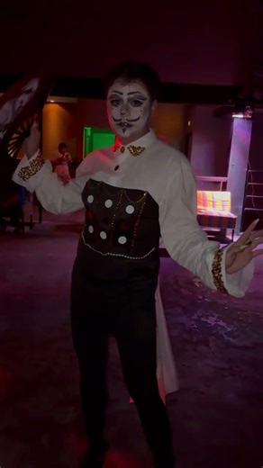 DRAG FASHIONISTA ASA #ladygaga #runway #devilwearsprada