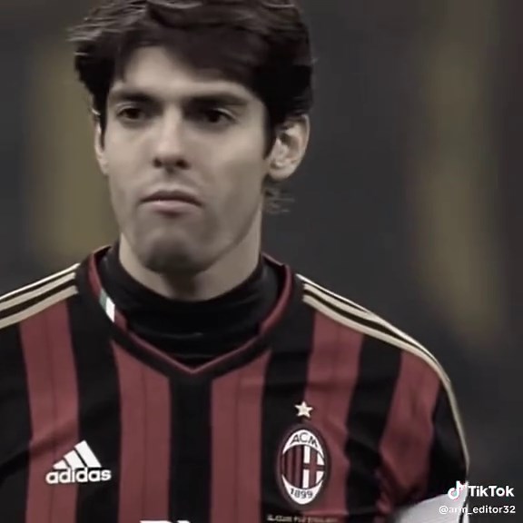 ผีกาก้ากับความรักที่ดีเกินไป