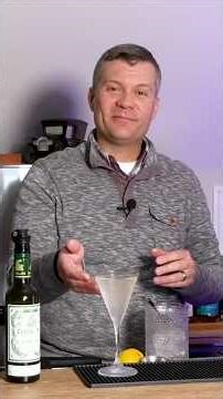This Is How a Classic Gin Martini Is Supposed to Be Made 🍸