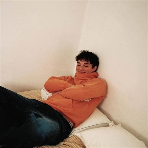 Thomas Day - Sleep When We're Dead Lyrics