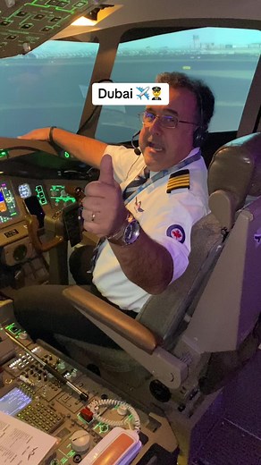Flight Simulation Experience in Dubai with Boeing 777 - UFly Simulator Mississauga