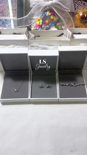 ชุดเครื่องประดับinfinity งานสวยมาก♾️✨#สร้อยคอ #สร้อยข้อมือ #ต่างหู #lsjewelry #fyp @Limoชอบรีวิว🦋💐 @Limoชอบรีวิว🦋💐 @Limoชอบรีวิว🦋💐