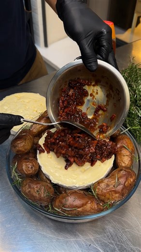 Bacon Caramelized Onion Baked Brie! And Roasted Potatoes🥓🥔 | Chefclub Network