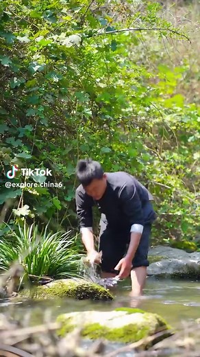 Exploring Traditional Handmade Chinese Crafts