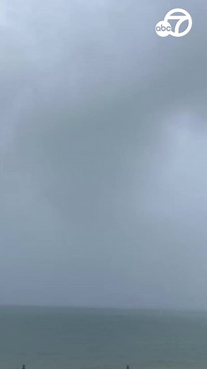 20K views · 121 reactions | Spotted: A waterspout was seen forming off the coast of Orange County as another powerful storm soaks SoCal. https://abc7.la/2x6iaLj | ABC7 | Facebook