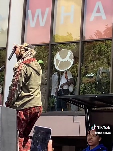 My friend screaming next to me 😭😭#sjava #fypviral #foryoupage #uwc #student #uni #sjavamusic