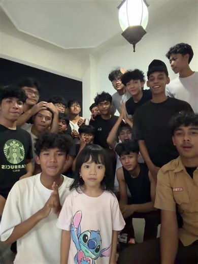 kirii kanan HUAAA #fyp #bukber #antimokel