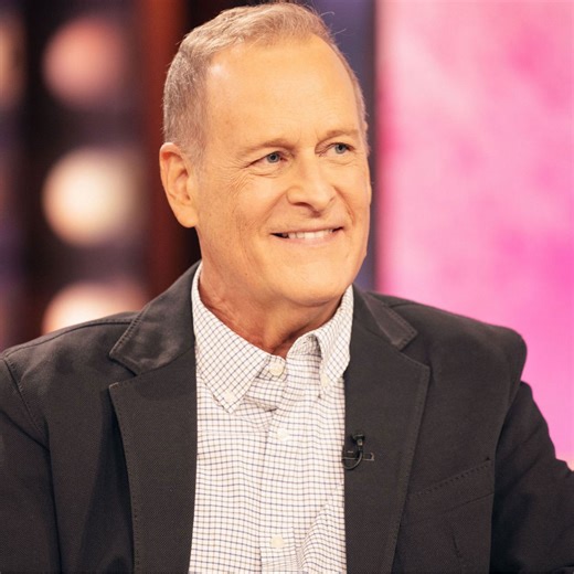 Dave Coulier shares he lost 45 pounds amid cancer treatment