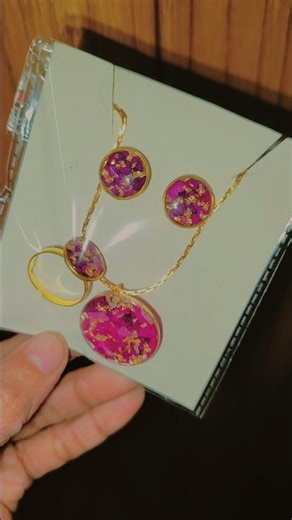 Resin jwellery set DM on instagram multpl._.impression design resin jwellery set.