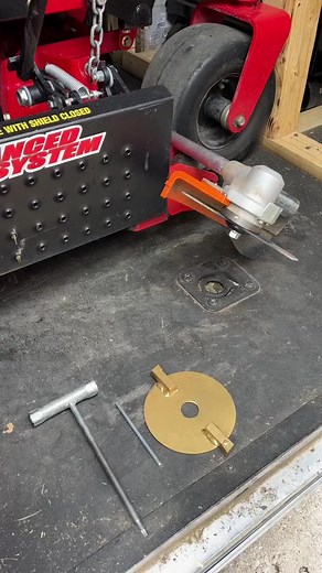 Best edger blade on the market! #dslawnandlandscape #goldenedgerblade #Edgerblade #goldenblade #Dslawn | D’s Lawn & Landscape