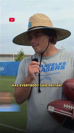 hmm what’s Dicker the Kicker watching? ‪@Chargers‬