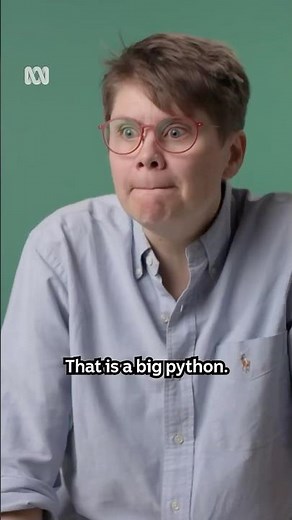 When living with snakes goes WRONG #AnnJones #Snakes #Science #Shorts