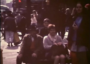 Terrific 1971 Melbourne footage courtesy of Jenny Eddison, filmed while on a family holiday. I can see the 601/602 bus on Swanston St. Thanks for sharing Jenny. | 20th Century Melbourne Australia Photos Videos Memories .
