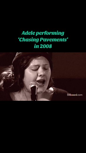 Adele Live Performance of 'Chasing Pavements' in 2008