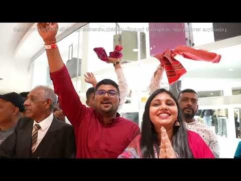Prime Minister Modi receives a warm welcome in Johannesburg, South Africa.