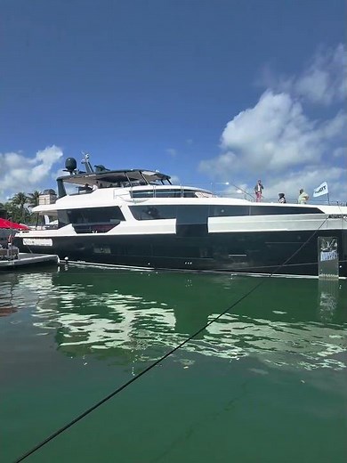 Sirena 58 Fly & 88 RP Motor Yachts – YachtBuying101.com