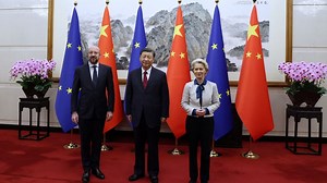 La UE advierte a China de que "no tolerará" la competencia desleal