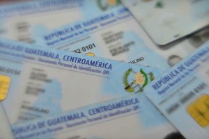 Así puedes solicitar tu DPI en línea, sin colas, y recibirlo en casa