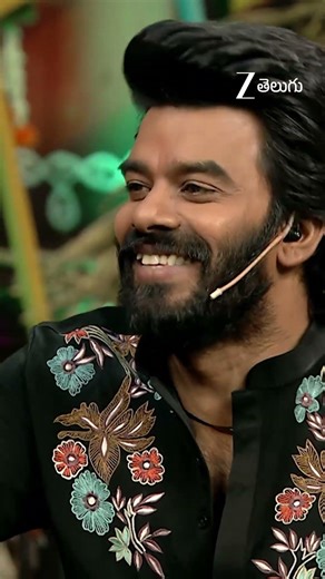 Varunavi వస్తే అందరూ సైడ్ అవ్వాల్సిందే 😁 | Sankranthi Allullu | Zee Telugu