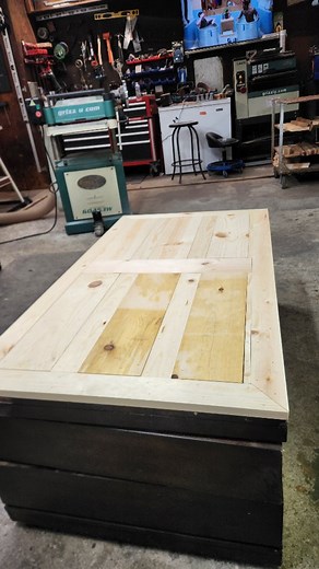 40 reactions · 4 comments | Coffee Table Makeover Part:1 #furnitureflipper #makeover #smallbusiness #woodworking #woodshop #craft | Anderson Ross | Facebook