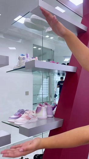 ¡Jump está a otro nivel!🔥 Conoce toda la nueva colección en calzado de caballeros, con el estilo más increíble de la temporada Es el momento saltar al siguiente nivel con Jump💪🏽😎 Primer calzado 28$ Segundo calzado 26$ #Jump #Novedades #Agosto #Ofertas #Lanzamientos #Moda #Estilo #calidad