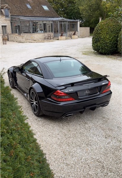 Quand Mercedes donne carte blanche en 2008 à son département AMG, un monstre a été créé : la SL65 Amg Black Series #amg #blackseries #mercedes #mercedesbenz #mercedesamg