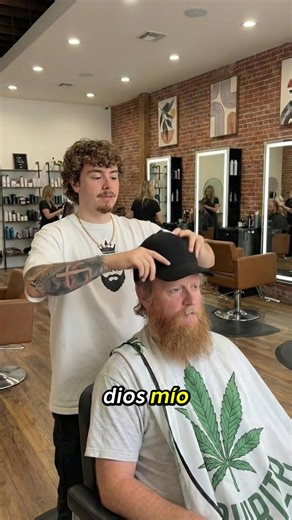 Si tienes el cabello graso y caspa，es muy adecuado para ti. #Ropink#mugwort#scalpwellness#natureheals#oilcontrol