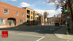 De nouveaux éléments du projet de tramway de Québec ont été dévoilés mercredi. Bruno Savard en discute avec Daniel Genest, directeur du bureau de projet. | ICI Québec