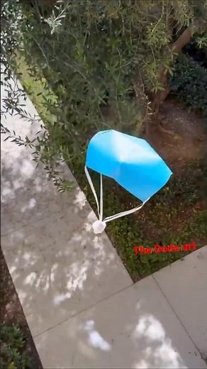 EASY PAPER Parachute🪂 ORIGAMI Paper Craft TUTORIAL _ DIY PARACHUTE PAPER STEP BY STEP #diy