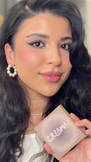 New creamy eyeshadow @Huda Beauty #creamy #hudabeauty #هدى_بيوتي #tutorial #makeuptutorial