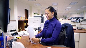 50 reactions | Here at ALDI, we're all about working together, growing together & lending a helping hand along the way.  ALDI employees like Brittany understand the importance of teamwork and how to get the job done. https://bit.ly/3j6ZFtk | ALDI USA Careers | Facebook