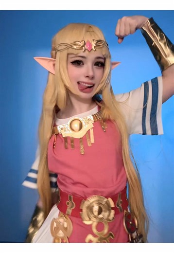 Outdid by her other incarnation 😩 #zelda #cosplay | Zelda Cosplay