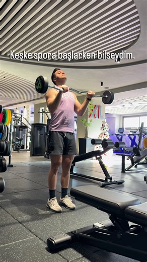 Daha Büyük Göğüsler İçin En İyi Antrenman Taktikleri