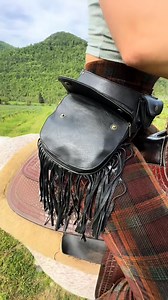 We’re making space in the studio - saying goodbye to our clothing, moving on final runs, and letting a few familiar favourites head out into the world. Pieces we simply have more of than we need. Well-made, full of life, and far too good to stay boxed up. This is Making Space. • Up to 50% off • Discontinued clothing • Final runs & familiar favourites | Forage