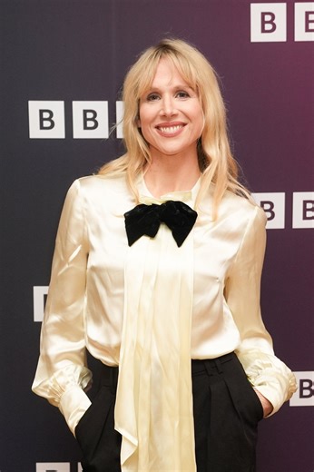 Amandaland returns for Comic Relief featuring five famous Amandas