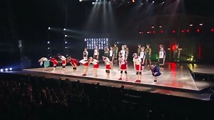 To celebrate the 30k likes on our page, here is a video clip of the ending song of Hyper Projection Engeki Haikyuu!! Tokyo no Jin, the stage play that covered the Fukurodani VS Nekoma and Nekoma VS Nohebi matches. There isn't a proper "graduation" for the cast unlike how they did it with the first generation Karasuno actors, but it can be interpreted that this may have been the final stage play of the leads, especially Kondou Shouri (Kuroo Tetsurou) and Nagata Takato (Kozume Kenma), which is why