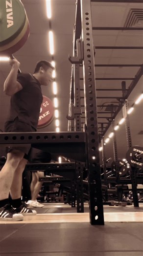 Why so weak 💤💤💤#fyp #workout #training #calisthenics #weightedcalisthenics #streetlifting #gym #strength #strengthtraining