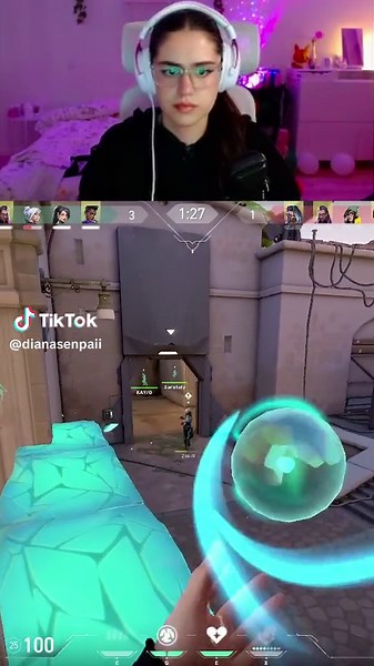 I added a “drop your weapon” redeem i never thought chat would use it on comp #fyp #valorant