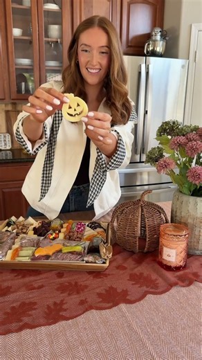 Easy Halloween Charcuterie Boards | Boarderie