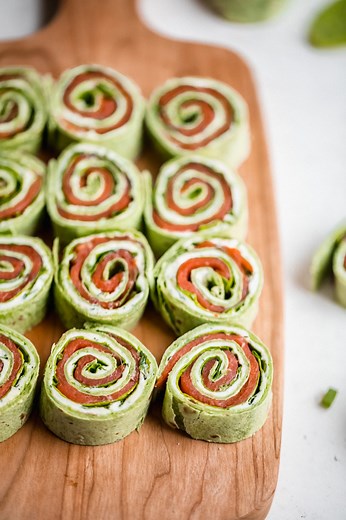 Easiest lil app, lunch or snack: 10-Minute Smoked Salmon Pinwheels 💕 Full recipe: https://www.ambitiouskitchen.com/smoked-salmon-pinwheels/ | Ambitious Kitchen