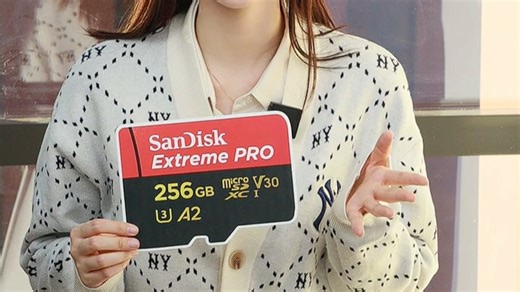 闪迪超大容量TF存储卡，为手机扩容、行车记录仪持久录制、相机连拍提供稳定高速解决方案，轻松应对4K视频拍摄与大型游戏加载，释放设备潜能。